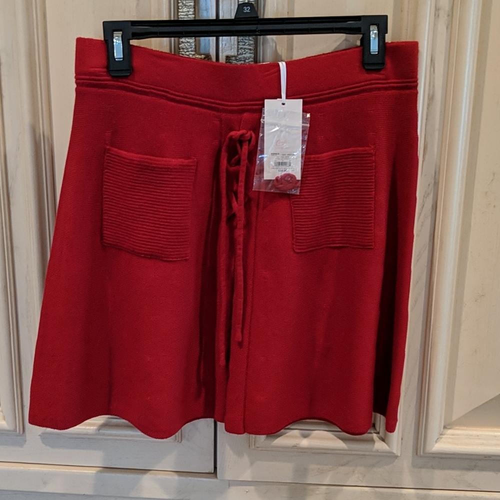 Red skirt